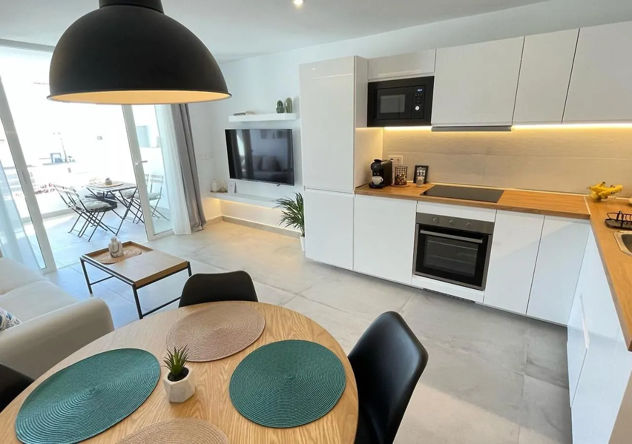 Las Caracolas Deluxe Apartment 5 Puerto del Carmen  0*, Puerto del Carmen (Lanzarote) Spain